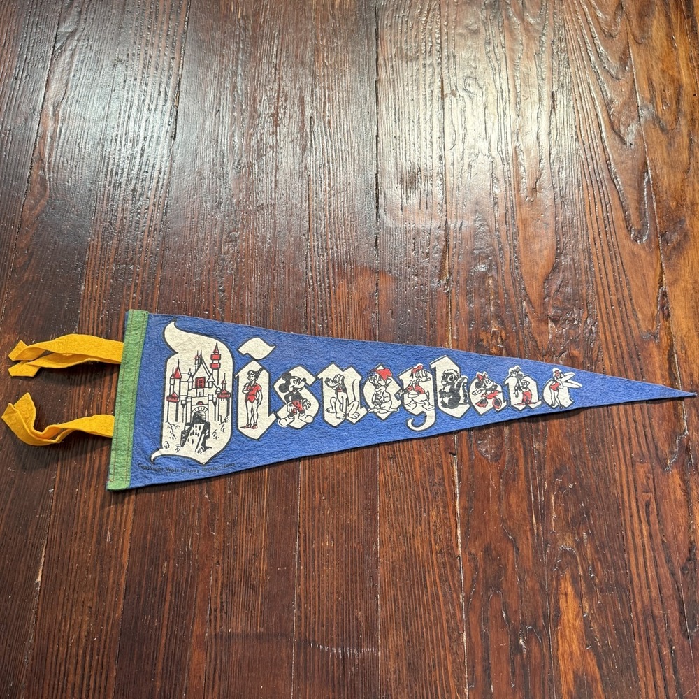 VTG 1960s Disneyland Felt Pennant Blue RARE Castle Peter Pan Tinkerbell‎ Mickery